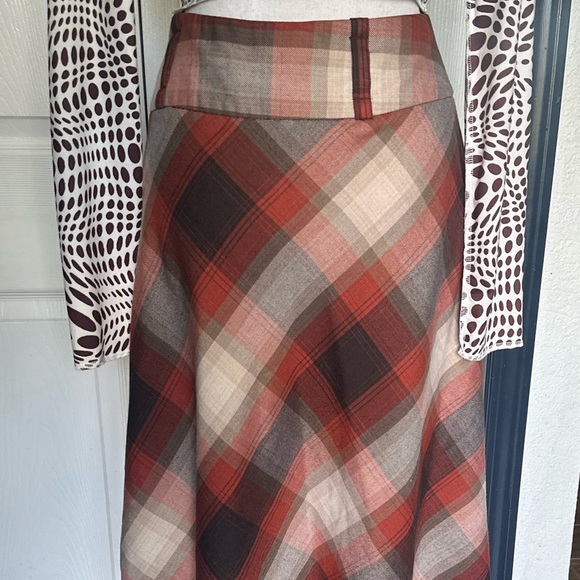Dressbarn Casual Women’s Plaid A-Line Midi Skirt, Size 10 Multicolored. - Picture 6 of 7